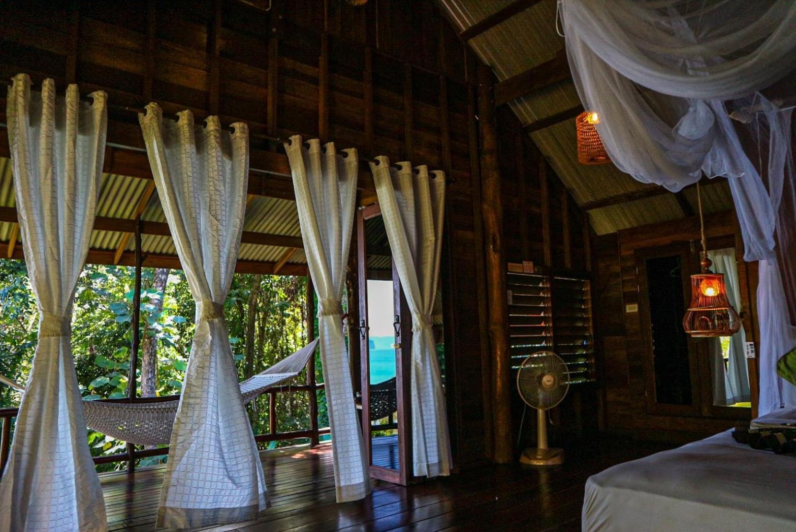 Bed and Breakfast Hillhouse - Koh Yao Noi Екстер'єр фото