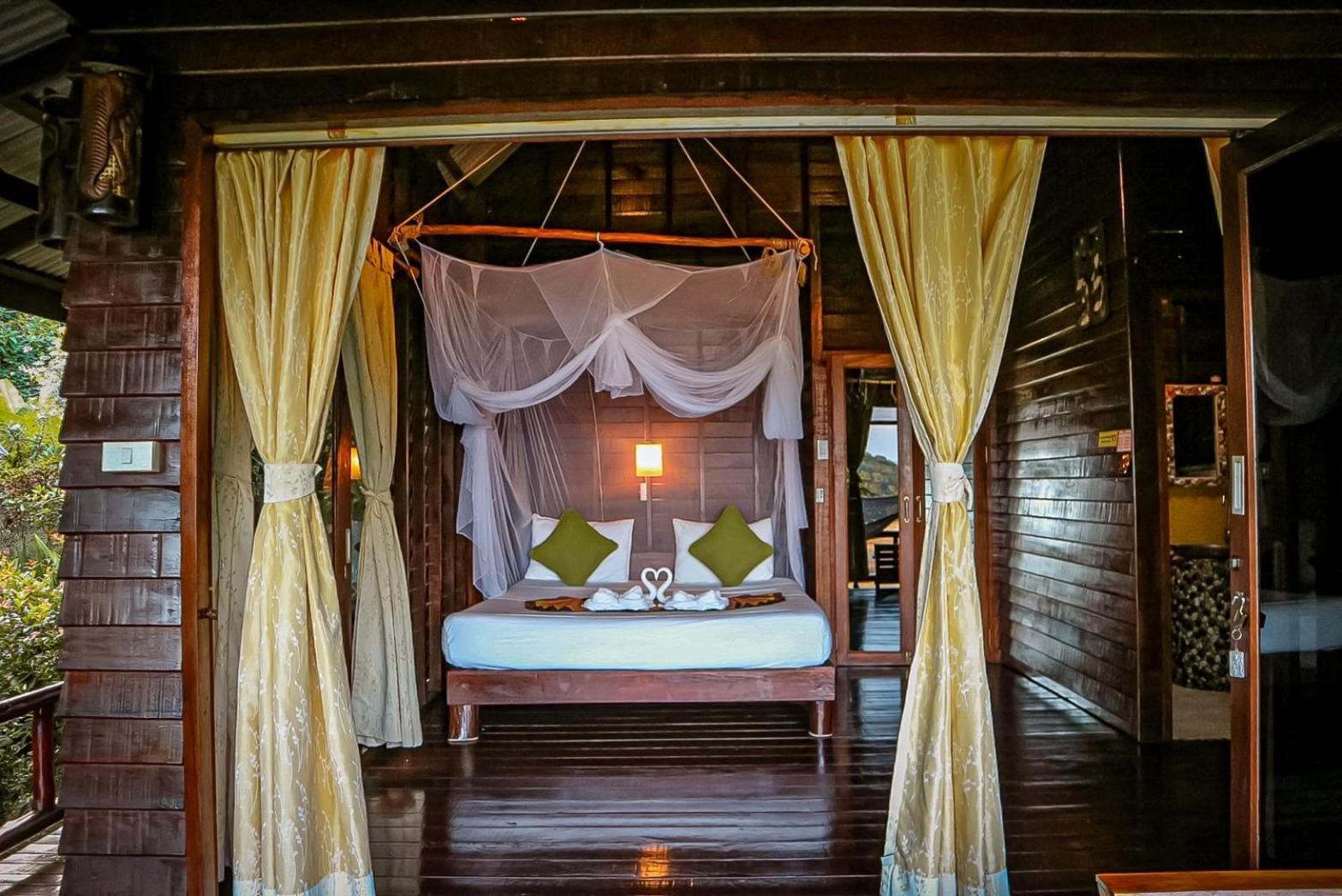 Bed and Breakfast Hillhouse - Koh Yao Noi Екстер'єр фото