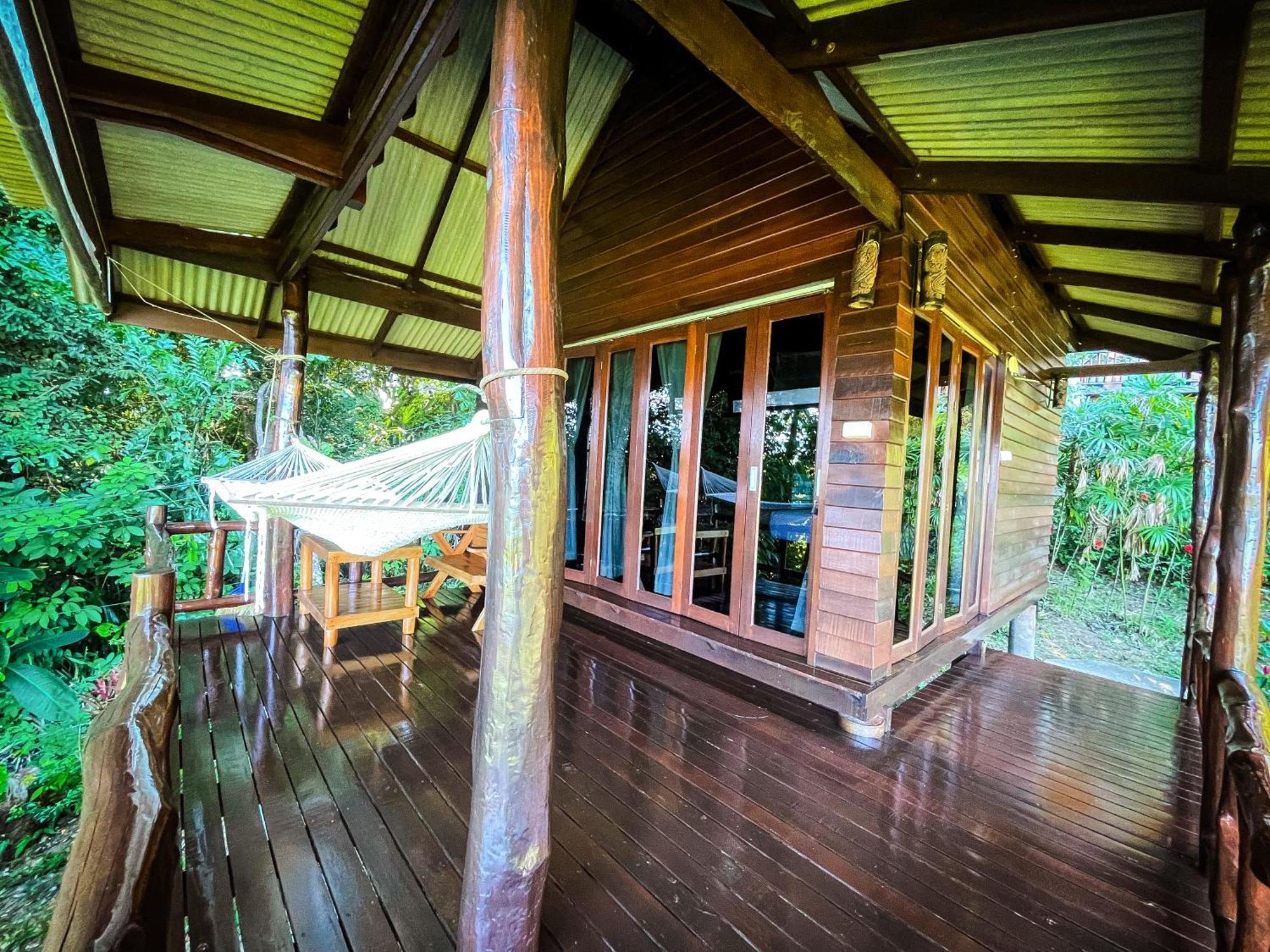 Bed and Breakfast Hillhouse - Koh Yao Noi Екстер'єр фото
